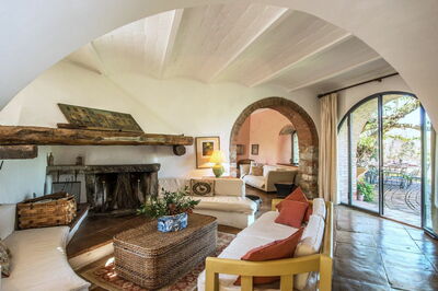 The livingroom in Camporempoli