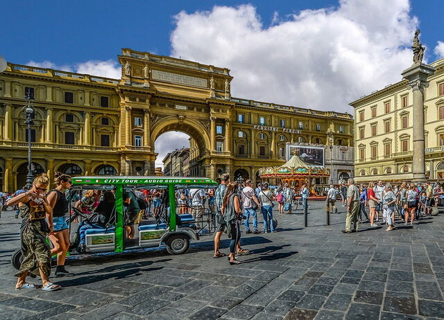 Piazza Della Repubblica