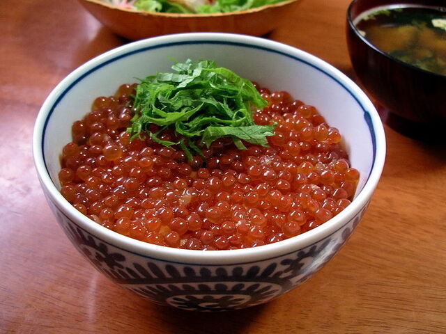 A bowl of fresh mullet roe