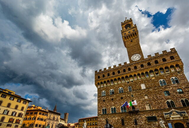 Palazzo Vecchio, exterior