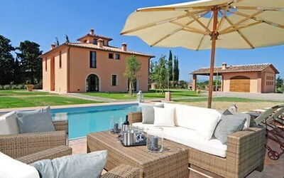 Luxury Villas in Tuscany