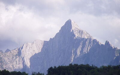 view of apuan alps