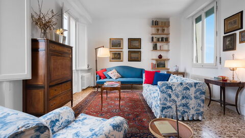 Villa Spotlight: Orto Botanico Apartment With Terrace And Dome View, living room