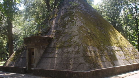 Cascine Park pyramid