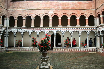 Abbazia di Torri, cloister