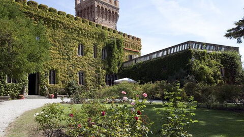 Castello Leopoldo, exterior