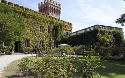 Castello Leopoldo, exterior