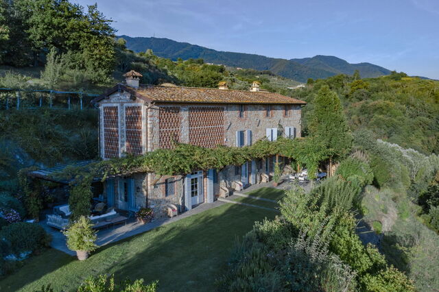 Villa Marlia, kitchen