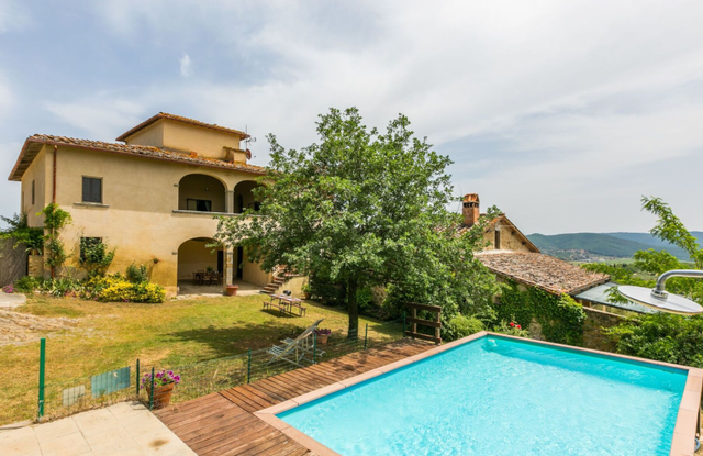 Buca Dei Merli, garden