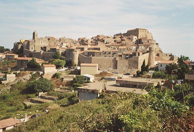 Castle of Giglio island