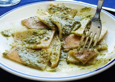 Testaroli with olive oil, garlic and herbs