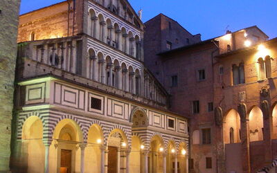 Piazza del Duomo, Pistoia