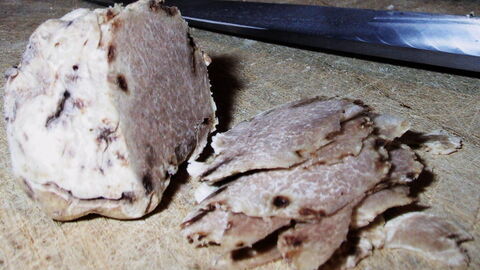 Sliced white truffle