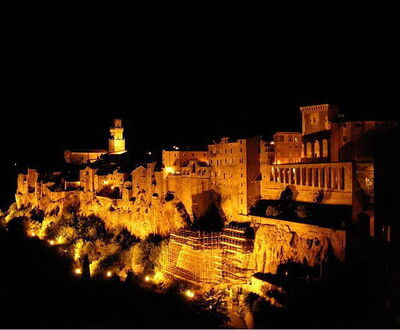 Night view of Pitigliano