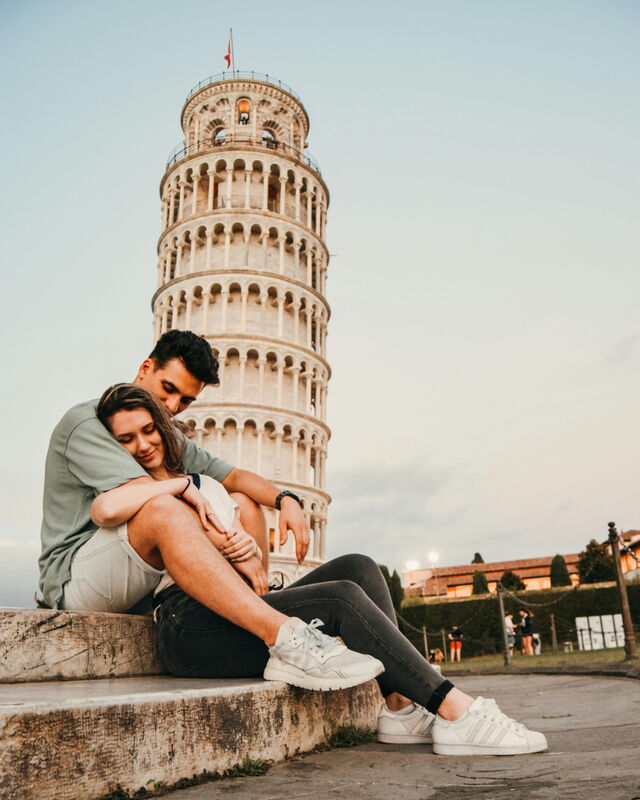 Romance in Pisa