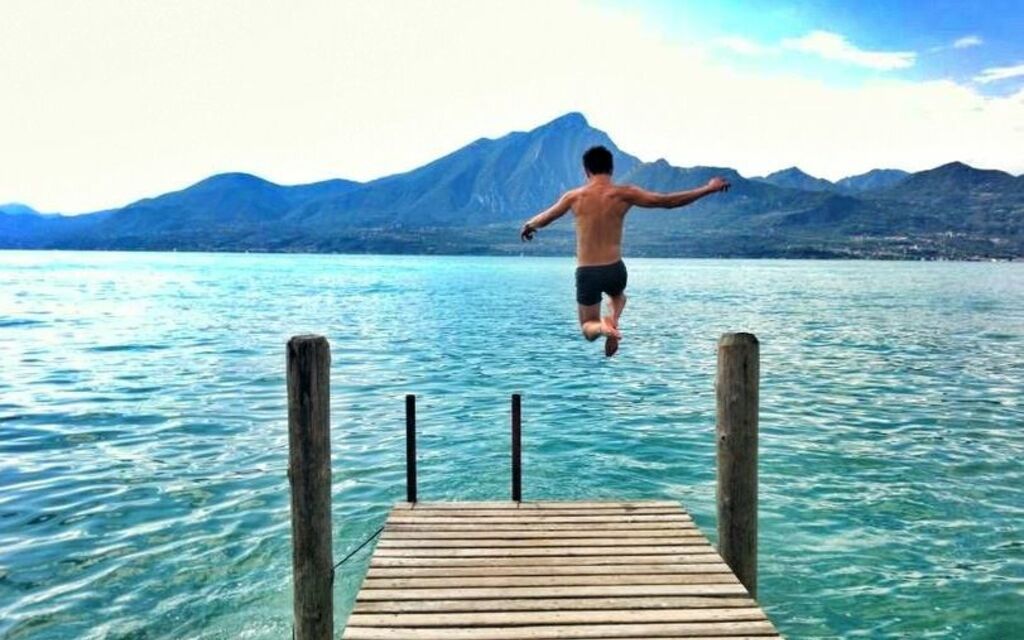Un salto nel blu