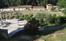 Photo submitted by guest of Le Sculture