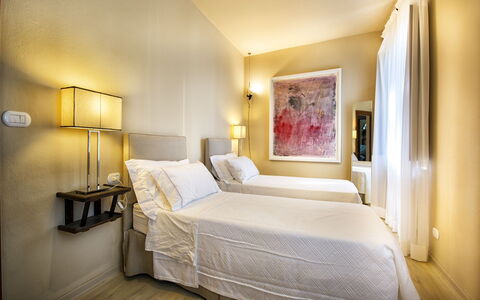 Villa Piazza Della Fortezza: Bedroom, Bed, Room, Furniture, Property, Bed Sheet, Interior Design, Bed Frame, Suite, Bedding