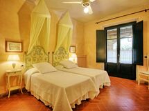 Accommodation:&nbsp;Lavanda