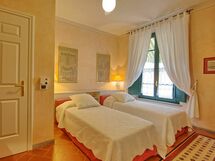 Accommodation:&nbsp;Lentisco