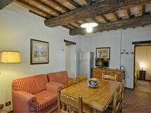 Accommodation:&nbsp;Primula