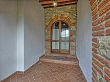 Accommodation:&nbsp;Primula