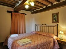 Accommodation:&nbsp;Ginestra