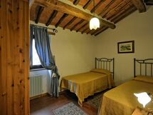 Accommodation:&nbsp;Violetta