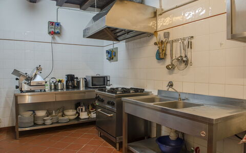 Villa Flora: Room, Property, Kitchen, Furniture, Tile, Cabinetry, Sink, Architecture, Building, Interior Design