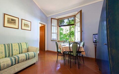 Accommodation:&nbsp;Cottage