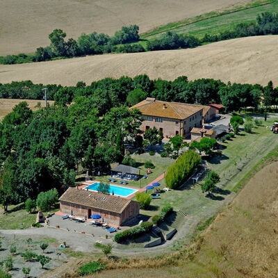 Agriturismo Il Gattero: Aerial Photography, Rural Area, Residential Area, Land Lot, Estate, Landscape, Farm, Photography, Village, Soil
