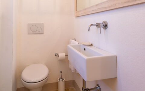 Villa Melinda: Bathroom, Tap, Property, Bathroom Sink, Plumbing Fixture, Room, Sink, Wall, Architecture, Toilet