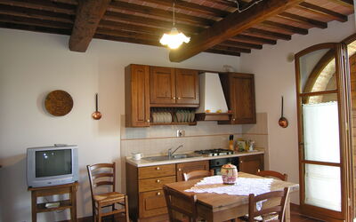 Accommodation:&nbsp;Lucignano 1