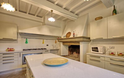 Accommodation:&nbsp;Padronale