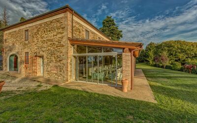 Montaione: Property, House, Home, Building, Real Estate, Estate, Sky, Grass, Architecture, Tree