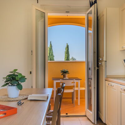 Trilocale Grande Primo Piano 233v