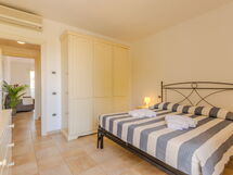 Accommodation:&nbsp;Bilocale Primo Piano Con Veranda 122v