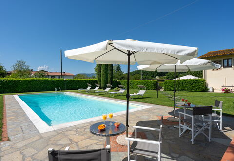 Villa Del Borgo: Swimming Pool, Outdoor Furniture, Umbrella, Furniture, Resort, Sunlounger, Chair, Shade, Eco Hotel, Outdoor Table