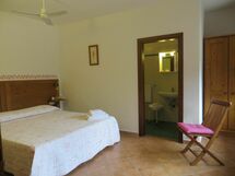 Accommodation:&nbsp;508