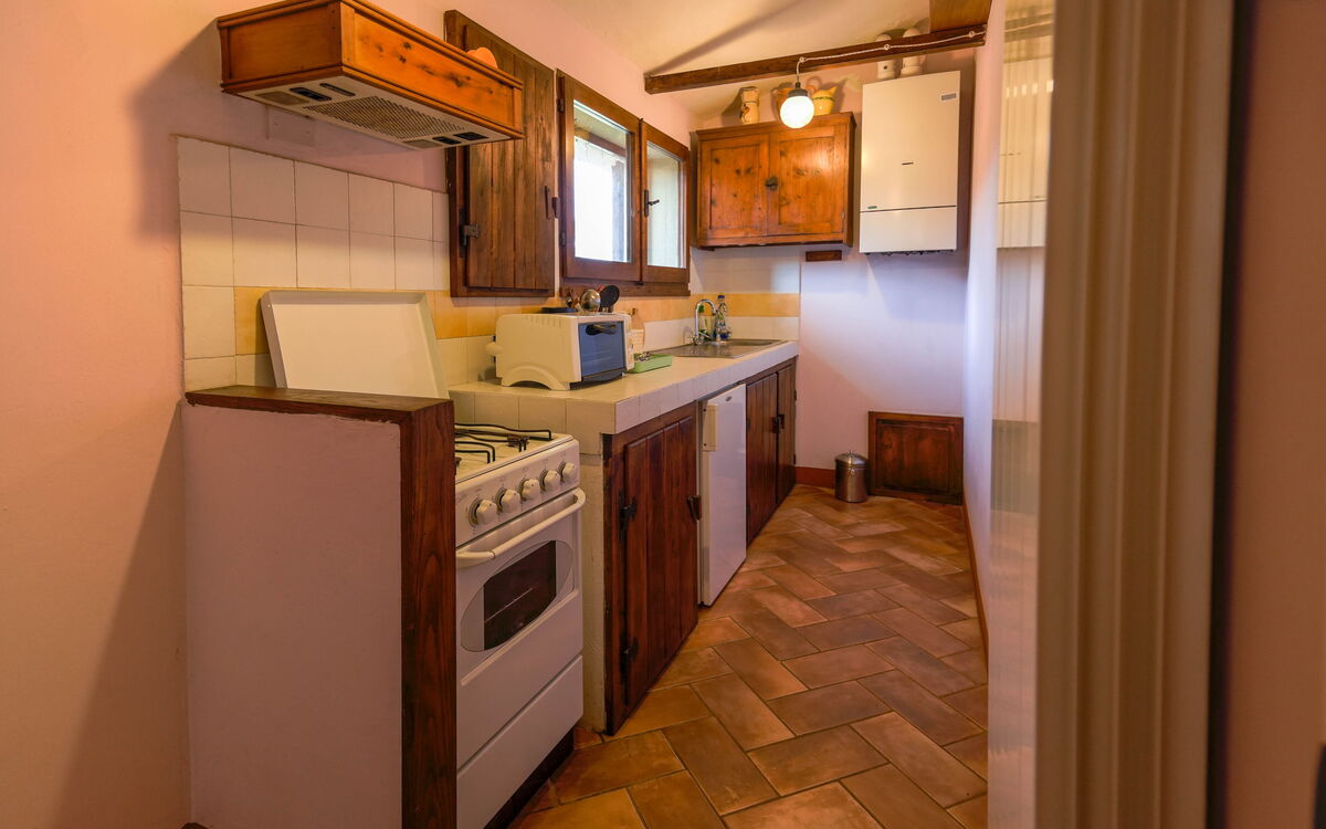 Accommodation:&nbsp;Pini