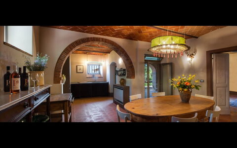 Villa Leopoldina: Property, Building, Room, Interior Design, Architecture, Arch, Ceiling, House, Lighting, Estate