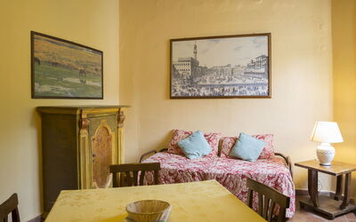 Accommodation:&nbsp;Buondelmonti 6