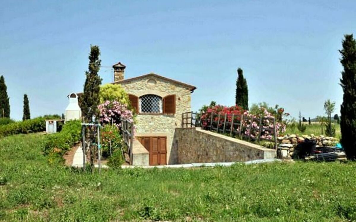 Villa Santa Luce