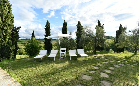 Rocche Di Valiano: Cloud, Sky, Plant, Plant Community, Natural Landscape, Tree, Land Lot, Shade, Grass, Leisure