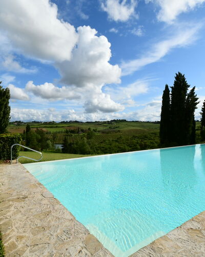 Rocche Di Valiano: Water, Cloud, Sky, Plant, Property, Azure, Swimming Pool, Tree, Land Lot, Shade