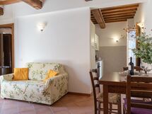 gaiole-apartment-gaiole-in-chianti-multiproperty-apartment-13-living-room