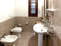 Accommodation:&nbsp;Casciana Apartments 2