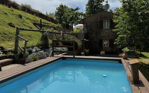 Anfora!!: Swimming Pool, Flowerpot, Cottage, Garden, Backyard, Houseplant, Yard, Landscaping, Eco Hotel, Water Feature