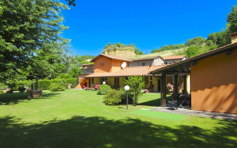 Villa le Balze: Grass, House, Residential Area, Shrub, Roof, Home, Estate, Landscape, Land Lot