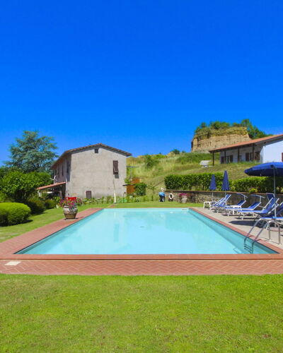 Villa le Balze: Swimming Pool, Human Settlement, Cottage, Estate, Farmhouse, Hacienda, Eco Hotel, Resort, Village, Villa